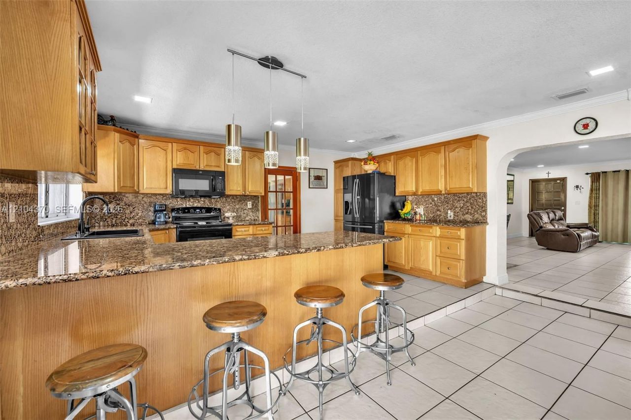 12911 SW 83rd St , Miami, FL 33183 Photo
