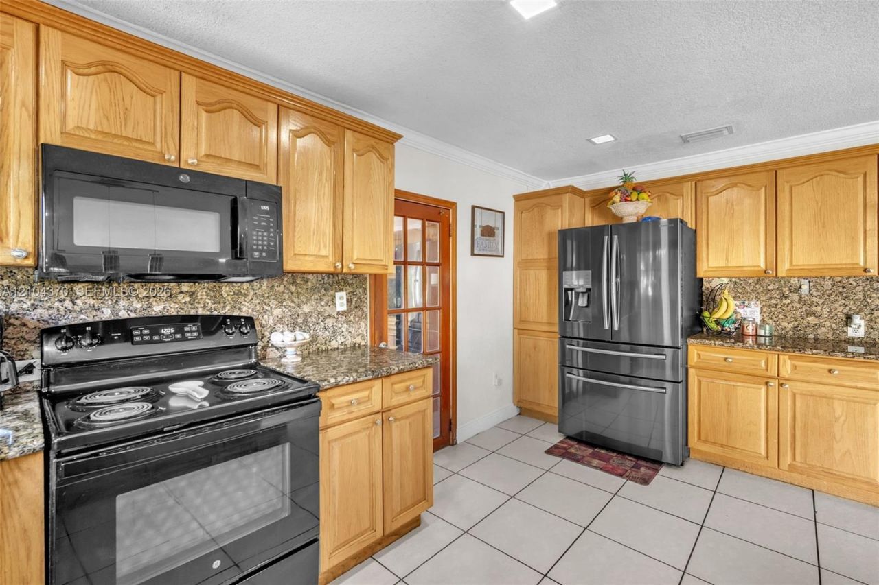 12911 SW 83rd St , Miami, FL 33183 Photo