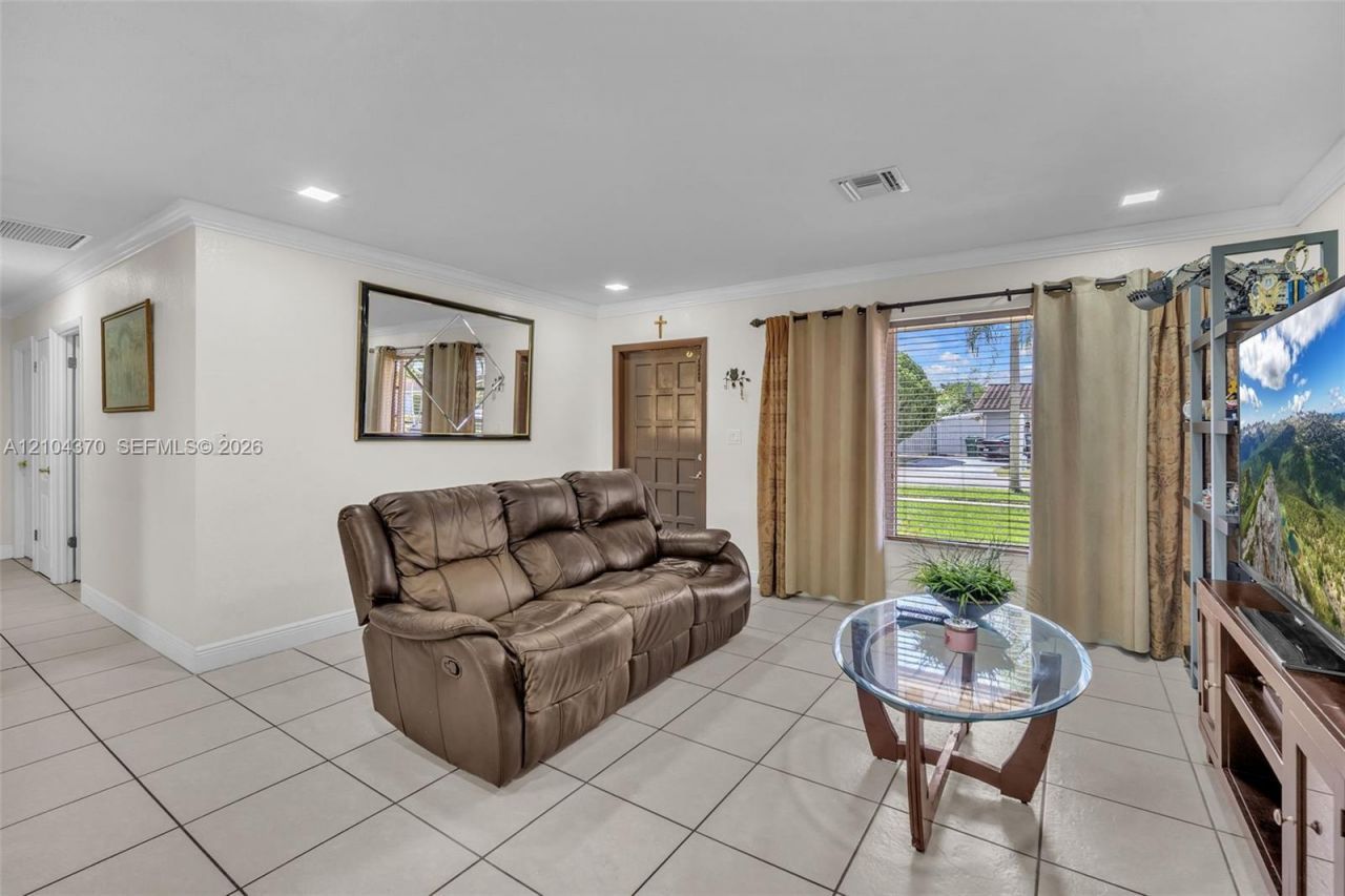 12911 SW 83rd St , Miami, FL 33183 Photo