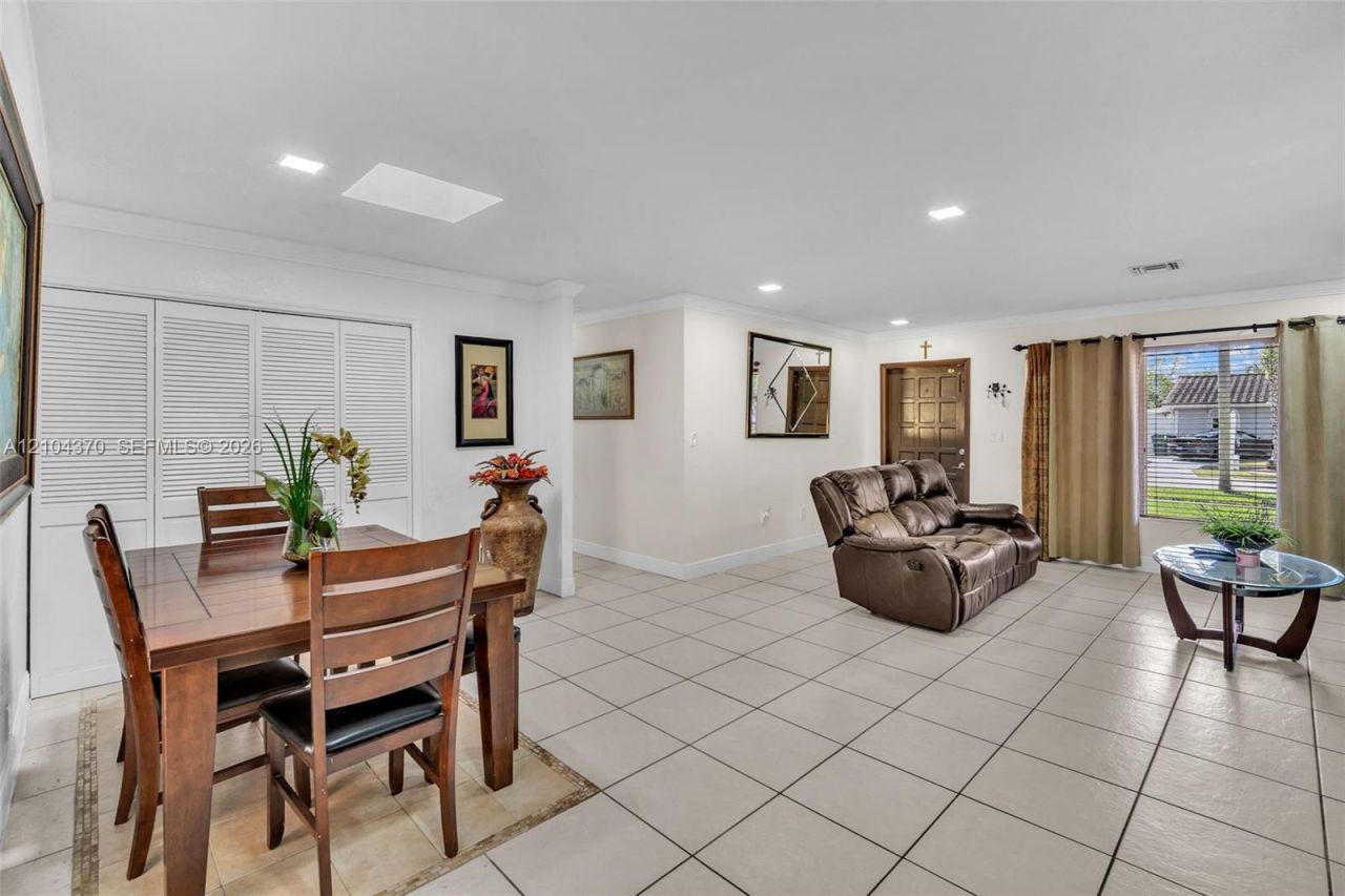 12911 SW 83rd St , Miami, FL 33183 Photo