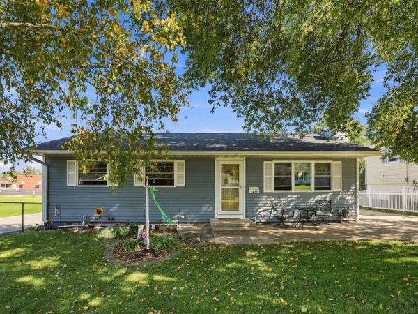 1925 N Elsie Avenue A , Davenport, IA 52804