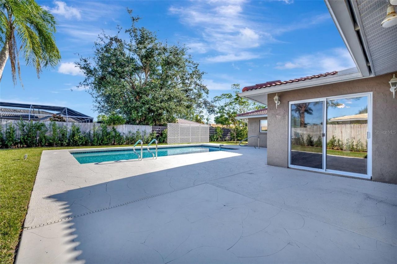 2851 Hardee Drive, Sarasota, FL 34231 Photo