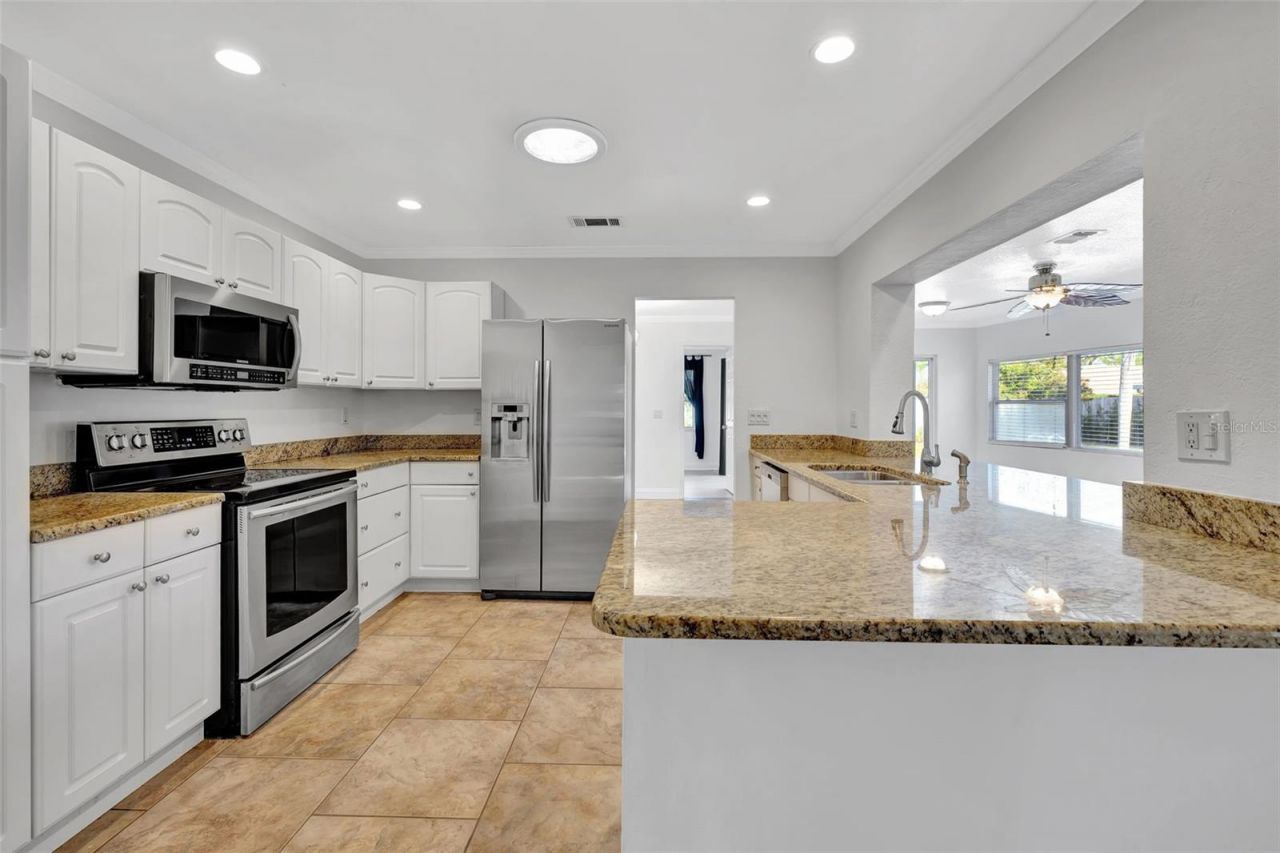 2851 Hardee Drive, Sarasota, FL 34231 Photo