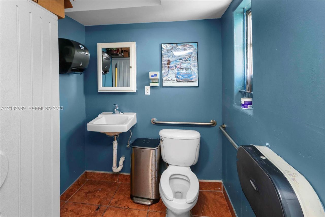 23301 S Dixie Hwy , Homestead, FL 33032 Photo