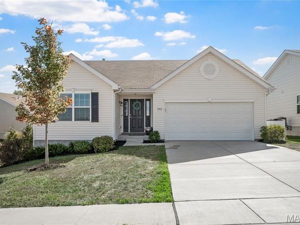 302 Creek Sound Court, Wentzville, MO 63385