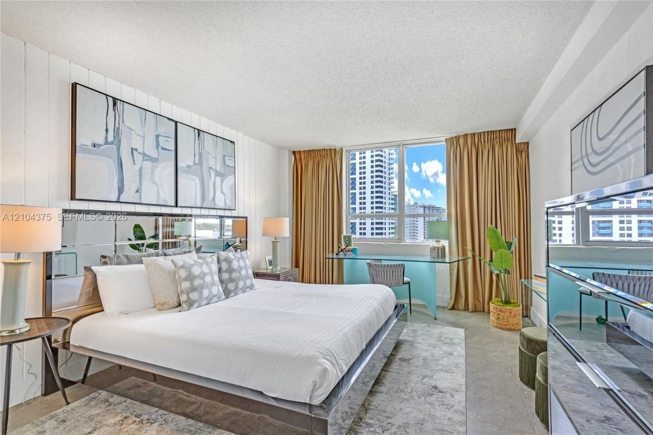 1500 Bay Rd , Unit 830S, Miami Beach, FL 33139 Photo