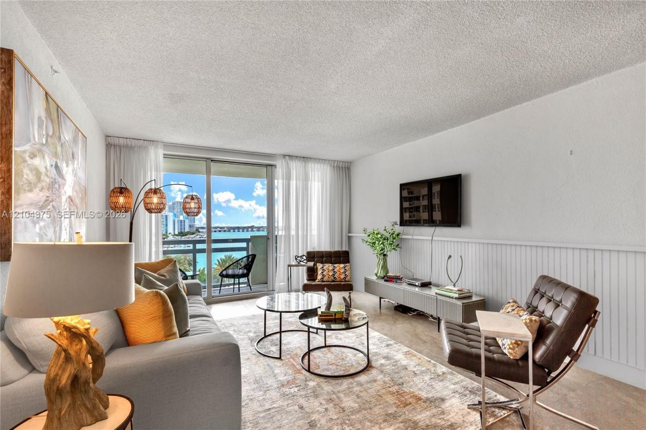 1500 Bay Rd , Unit 830S, Miami Beach, FL 33139 Photo