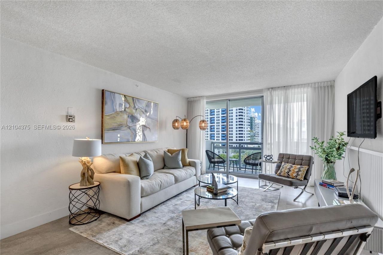 1500 Bay Rd , Unit 830S, Miami Beach, FL 33139 Photo