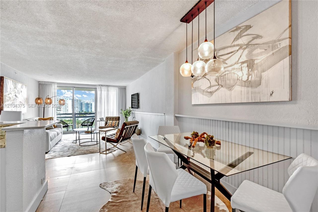 1500 Bay Rd , Unit 830S, Miami Beach, FL 33139 Photo