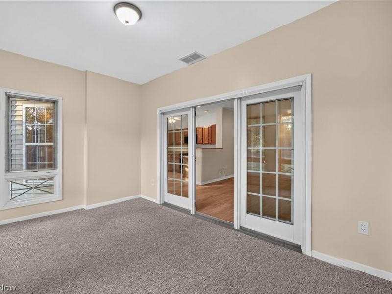 8693 Alexandra Drive, Unit 4A, North Royalton, OH 44133 Photo 15