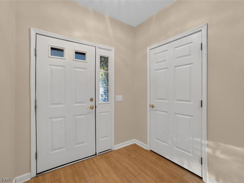 8693 Alexandra Drive, Unit 4A, North Royalton, OH 44133 Photo 3