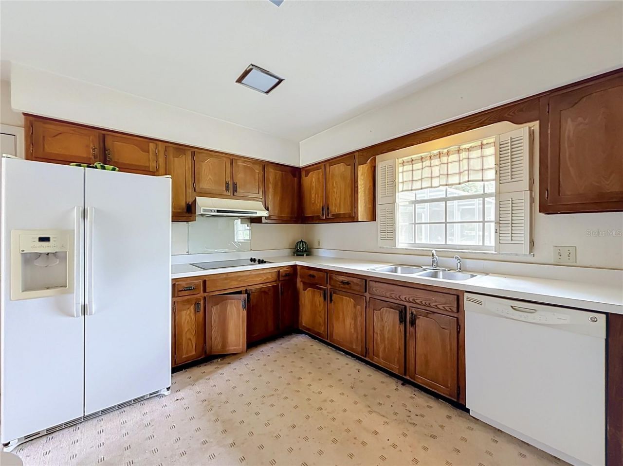 8038 Spring Drive , Yalaha, FL 34797 Photo