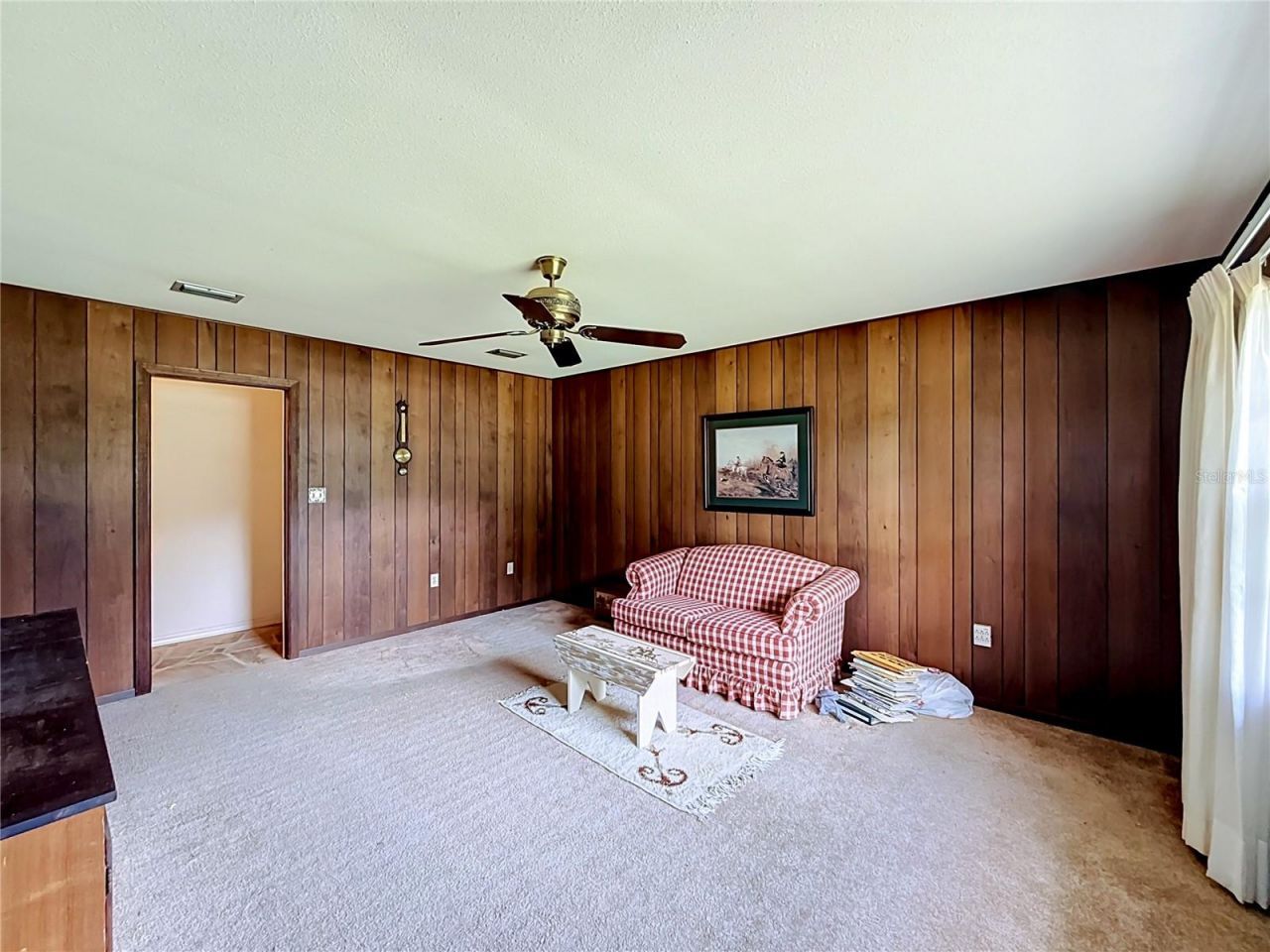 8038 Spring Drive , Yalaha, FL 34797 Photo