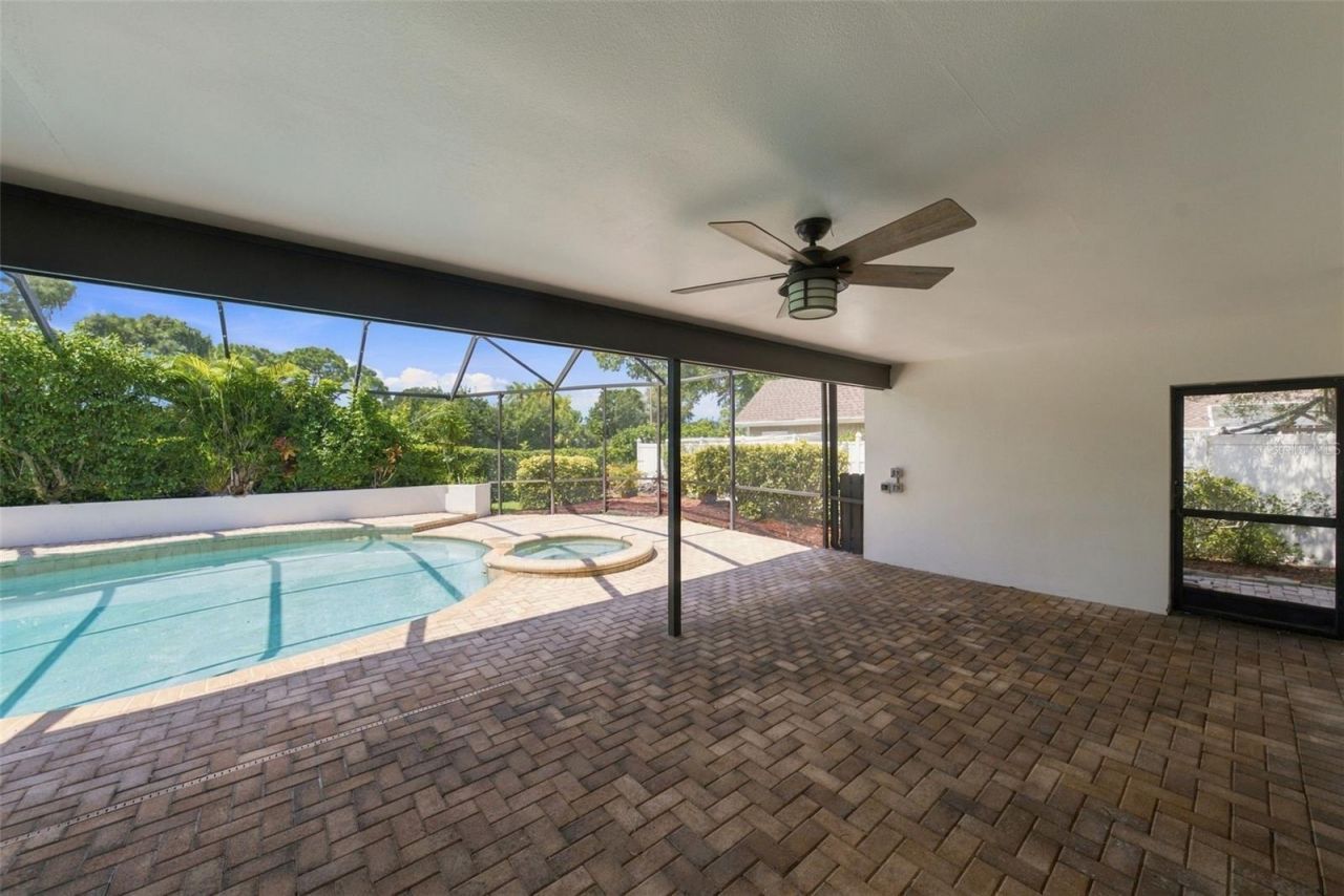 2924 Torrey Pines Court , Clearwater, FL 33761 Photo