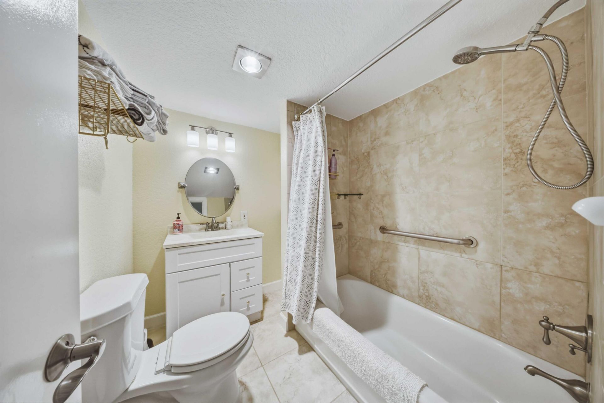 389 N Anglers Drive, Unit 107, Marathon, FL 33050 Photo