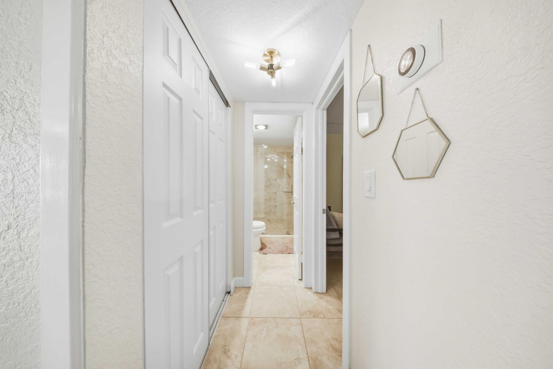 389 N Anglers Drive, Unit 107, Marathon, FL 33050 Photo