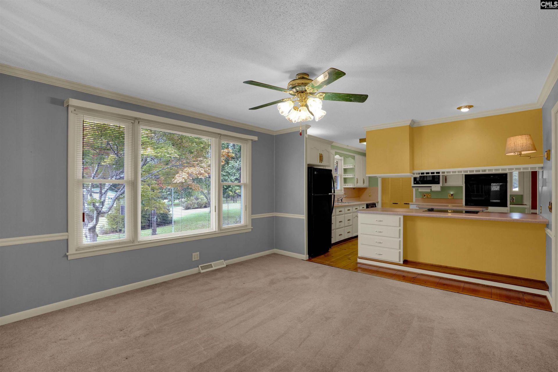 549 Long Terrace  Photo 9