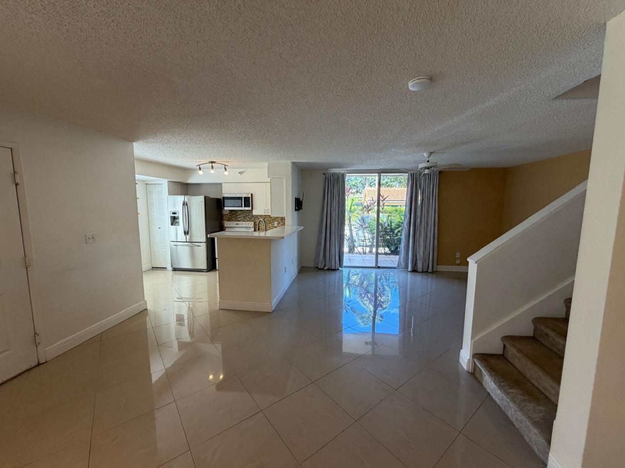 123 Yacht Club Way, Unit 111, Hypoluxo, FL 33462 Photo