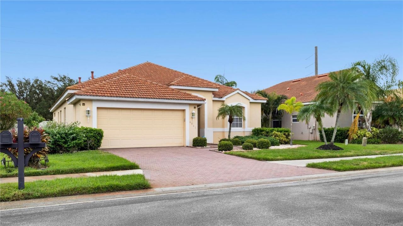 6841 74th Street Circle E, Bradenton, FL 34203 Photo