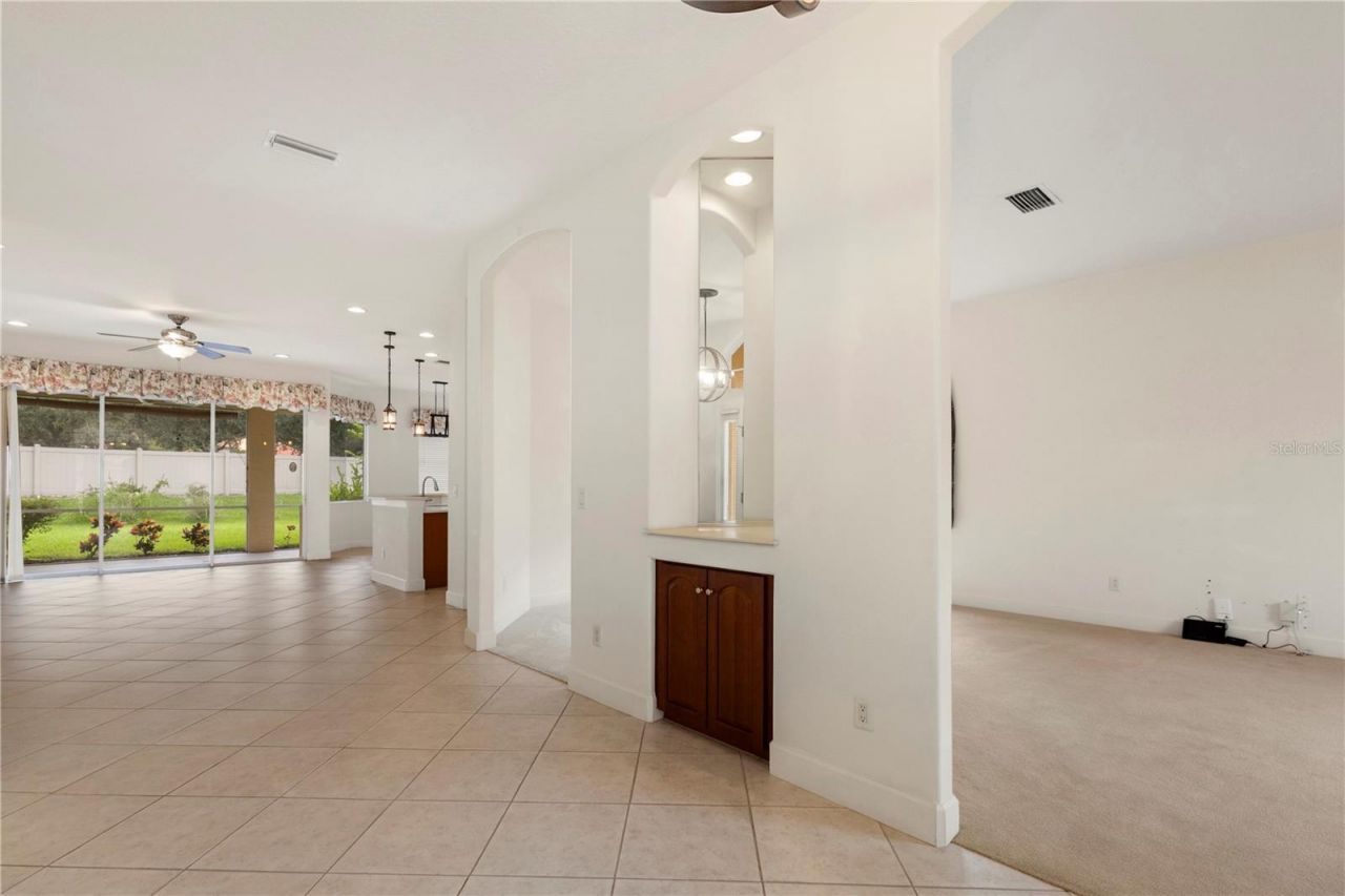 6841 74th Street Circle E, Bradenton, FL 34203 Photo