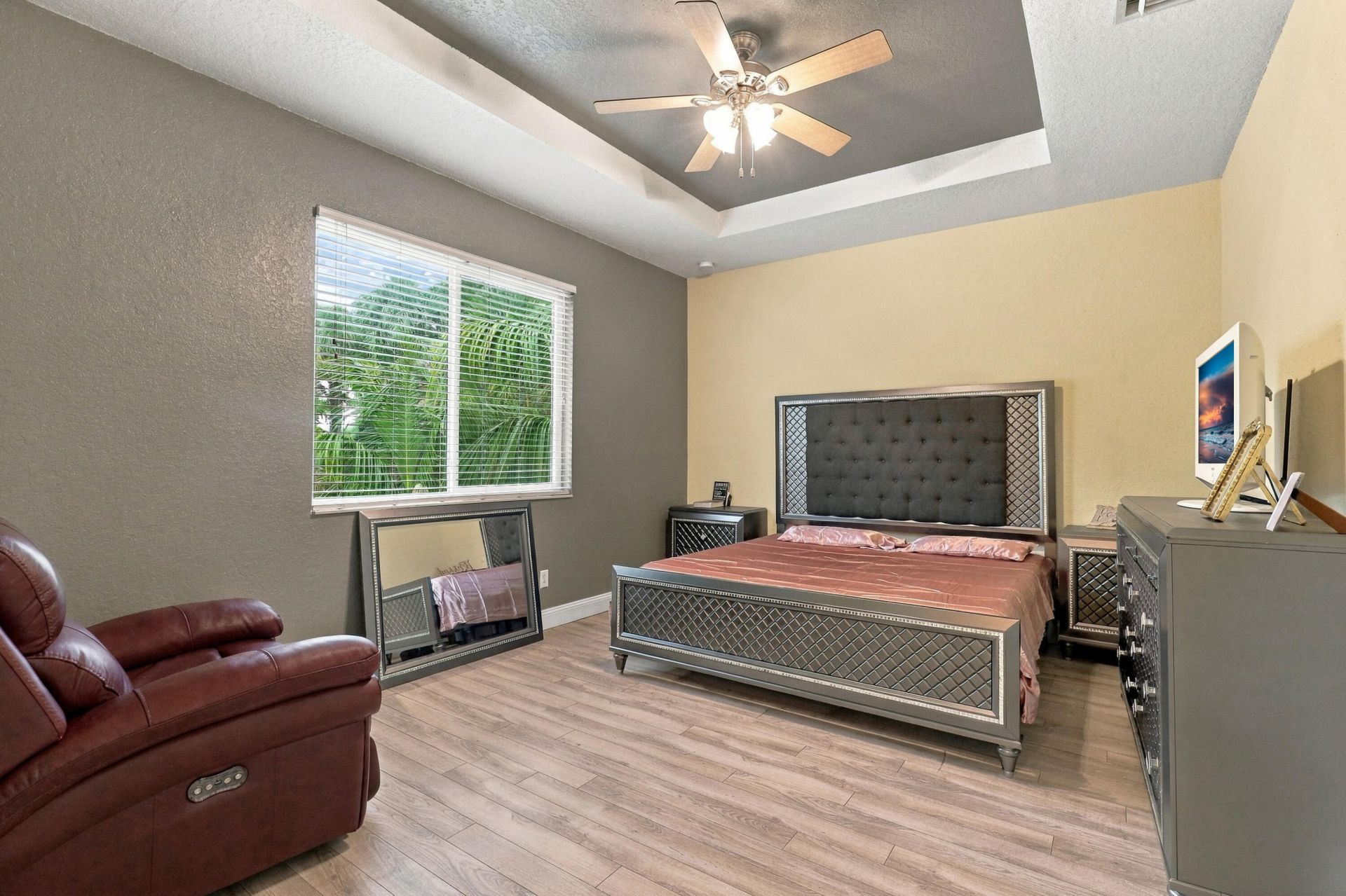 1086 NW Leonardo Circle, Port Saint Lucie, FL 34986 Photo