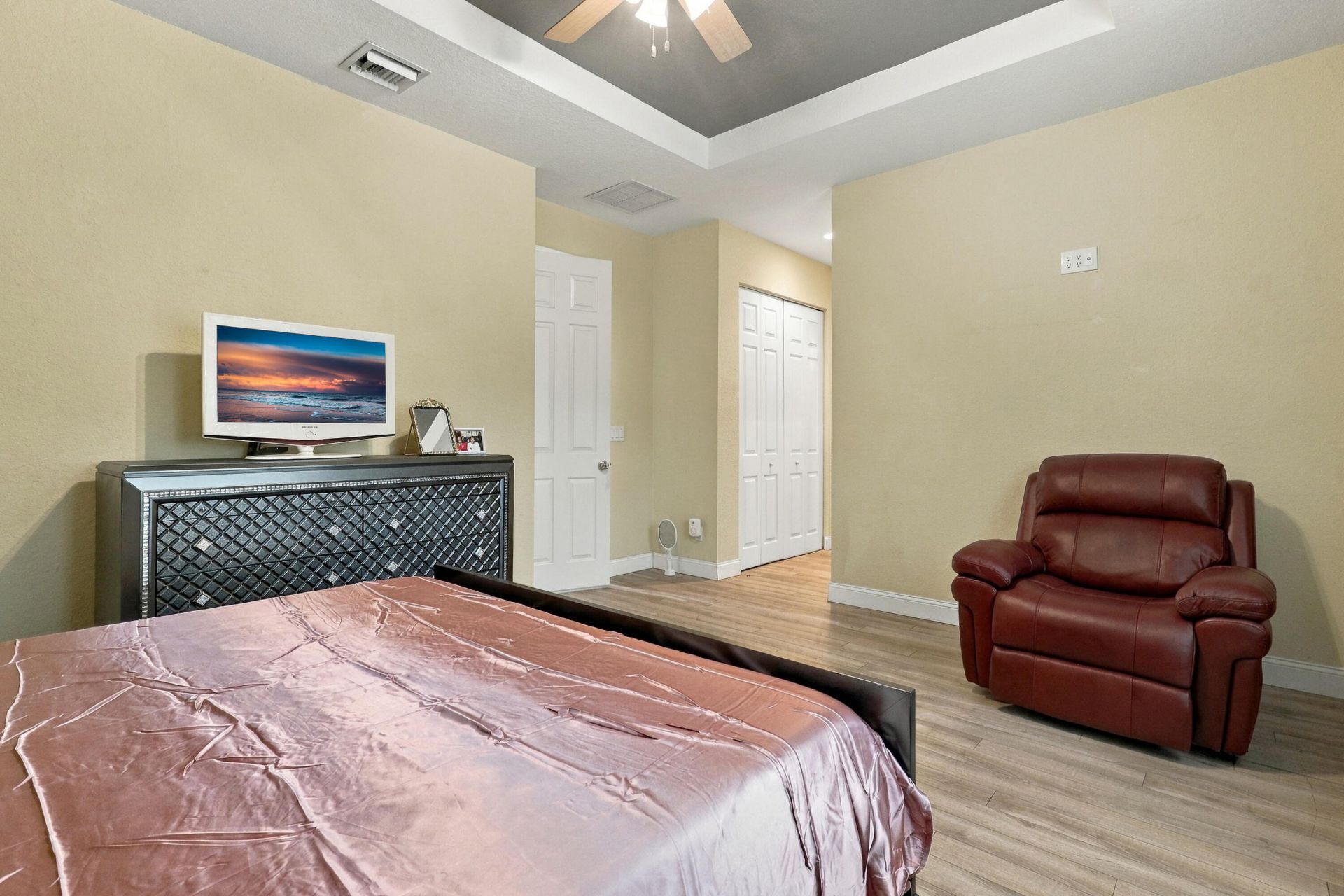 1086 NW Leonardo Circle, Port Saint Lucie, FL 34986 Photo