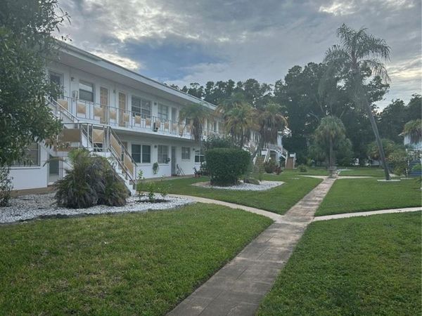 5940 21ST STREET N, Unit 11, ST PETERSBURG, FL 33714