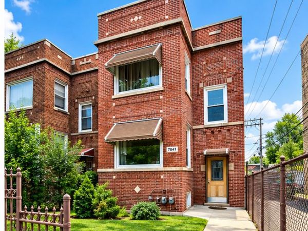 7841 S Loomis Boulevard , Chicago, IL 60620