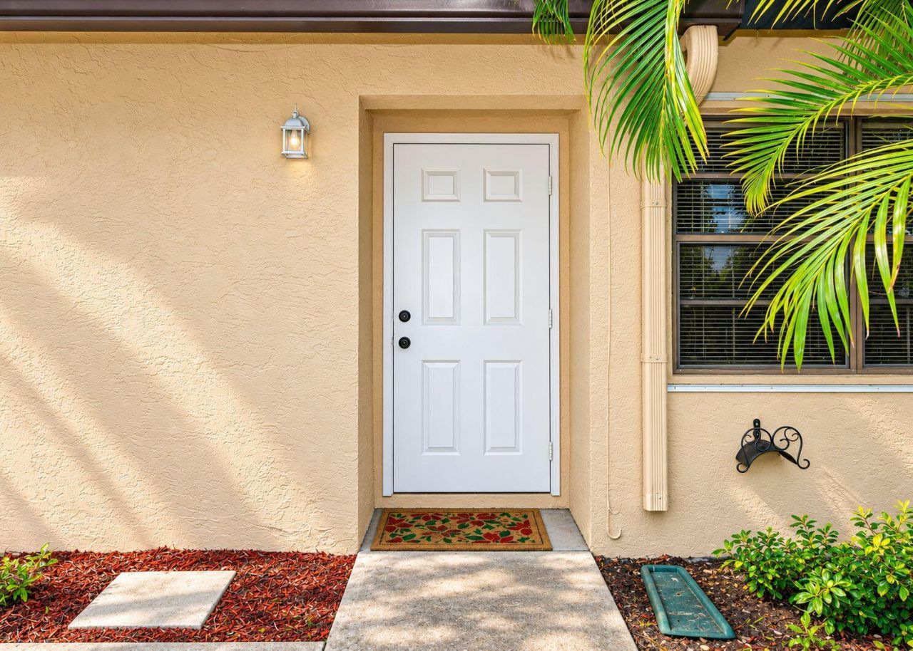 1435 S Summit Run Circle, West Palm Beach, FL 33415 Photo