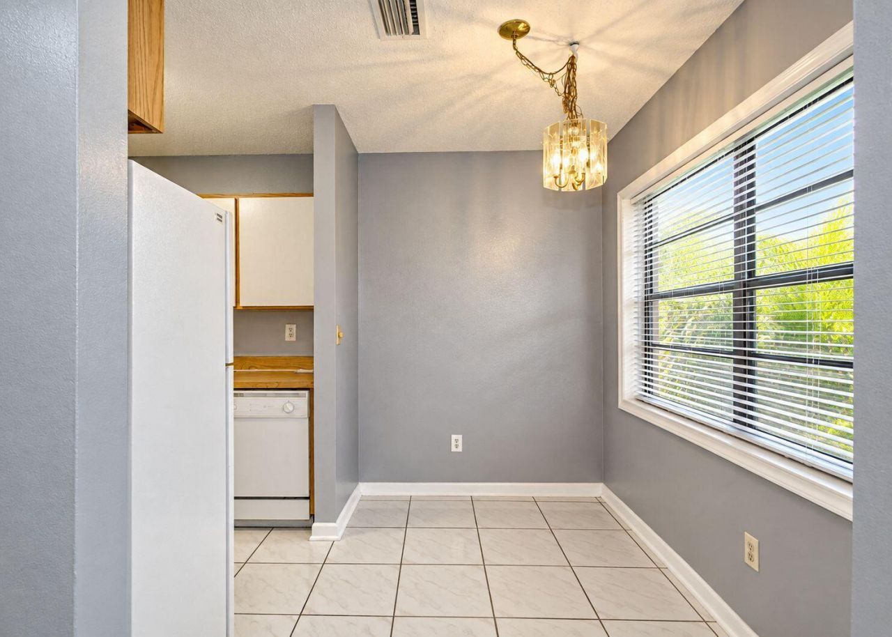 1435 S Summit Run Circle, West Palm Beach, FL 33415 Photo