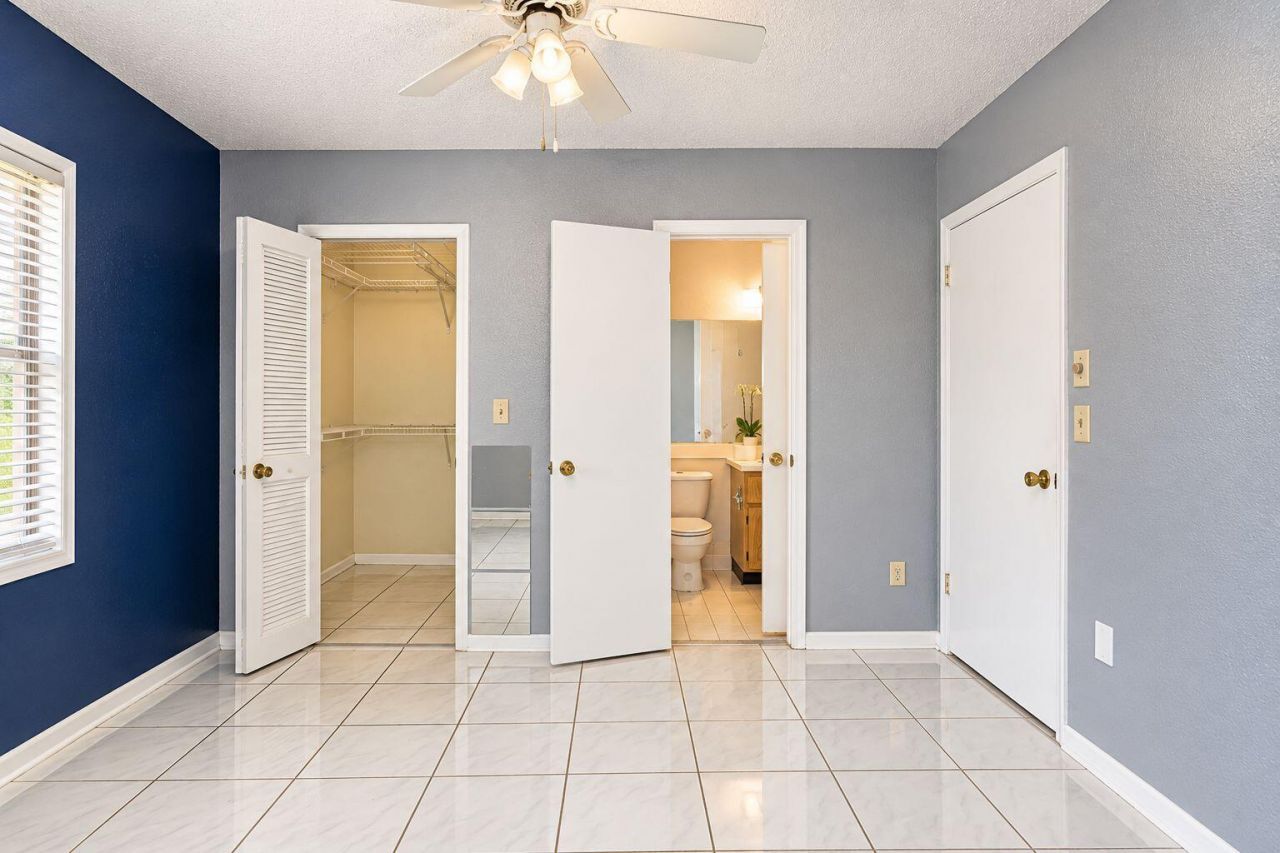 1435 S Summit Run Circle, West Palm Beach, FL 33415 Photo