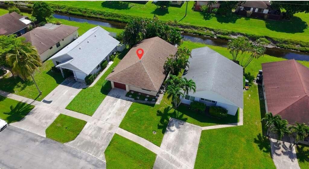 1435 S Summit Run Circle, West Palm Beach, FL 33415 Photo