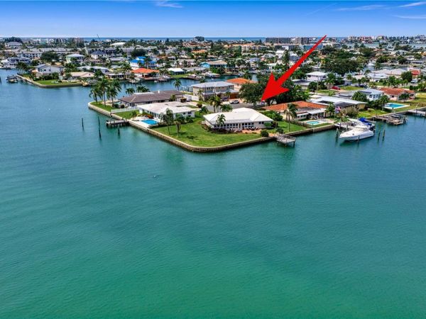 11625 6TH STREET E, TREASURE ISLAND, FL 33706