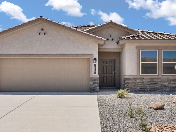 4229 Peakview Loop NE, Rio Rancho, NM 87144