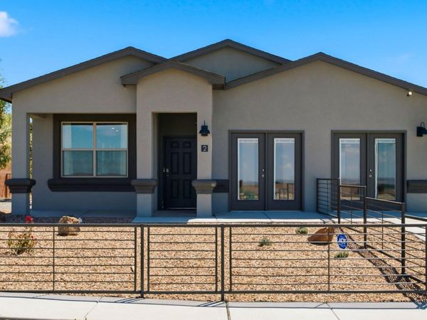 4233 Peakview Loop NE, Rio Rancho, NM 87144