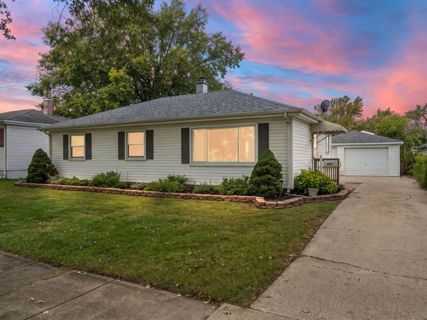 8208 Grace Place, Highland, IN 46322