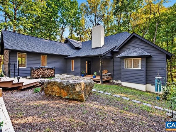 445 CRAWFORDS CLIMB, Nellysford, VA 22958