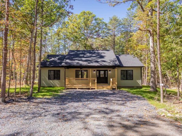 123 FOREST CHAPEL LN , Crimora, VA 24431