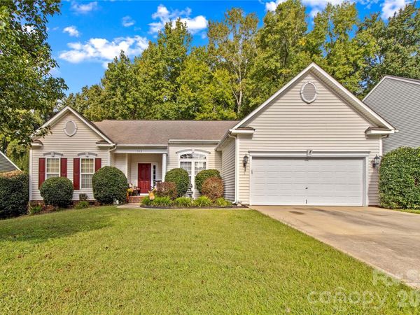 133 Flowering Grove Lane , Mooresville, NC 28115