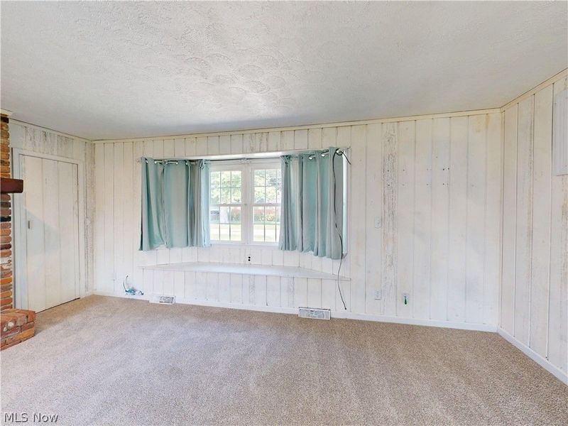 35952 Lakomis Drive, Eastlake, OH 44095 Photo 4