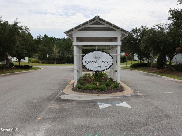 256 Bottlebrush Walk , Brunswick, GA 31525
