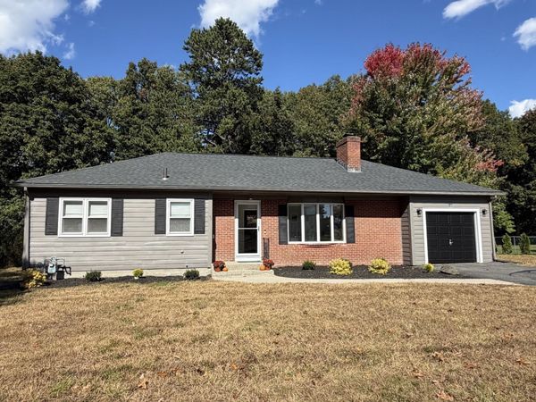 480 Bliss Rd, Longmeadow, MA 01106