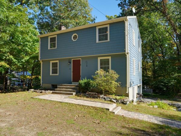 171 West St, Northborough, MA 01532
