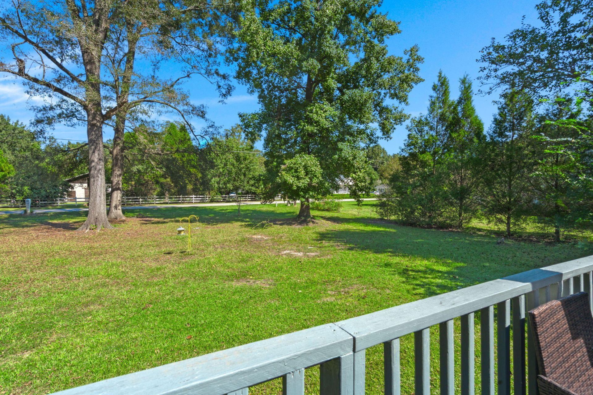 209 Twin Lake Drive Photo 4