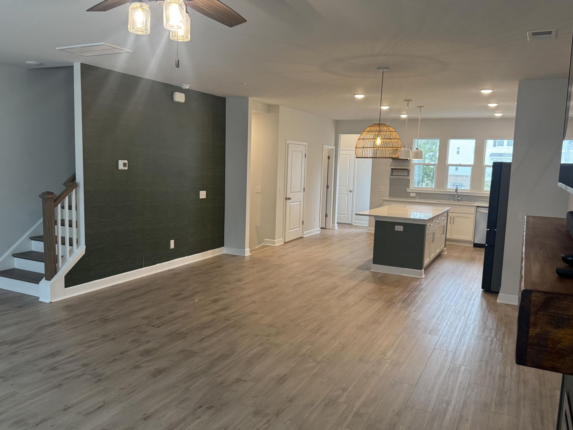 9412 Sun Fountain Drive Photo 23