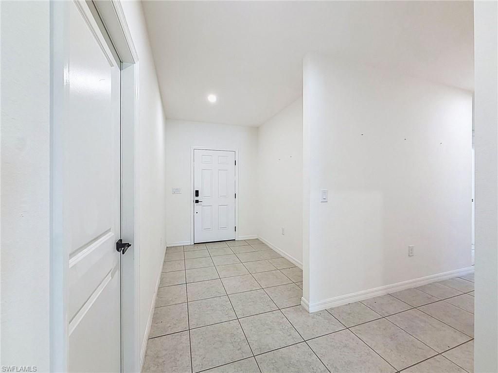 805 Whispering Pines Rd, Cape Coral, FL 33993 Photo