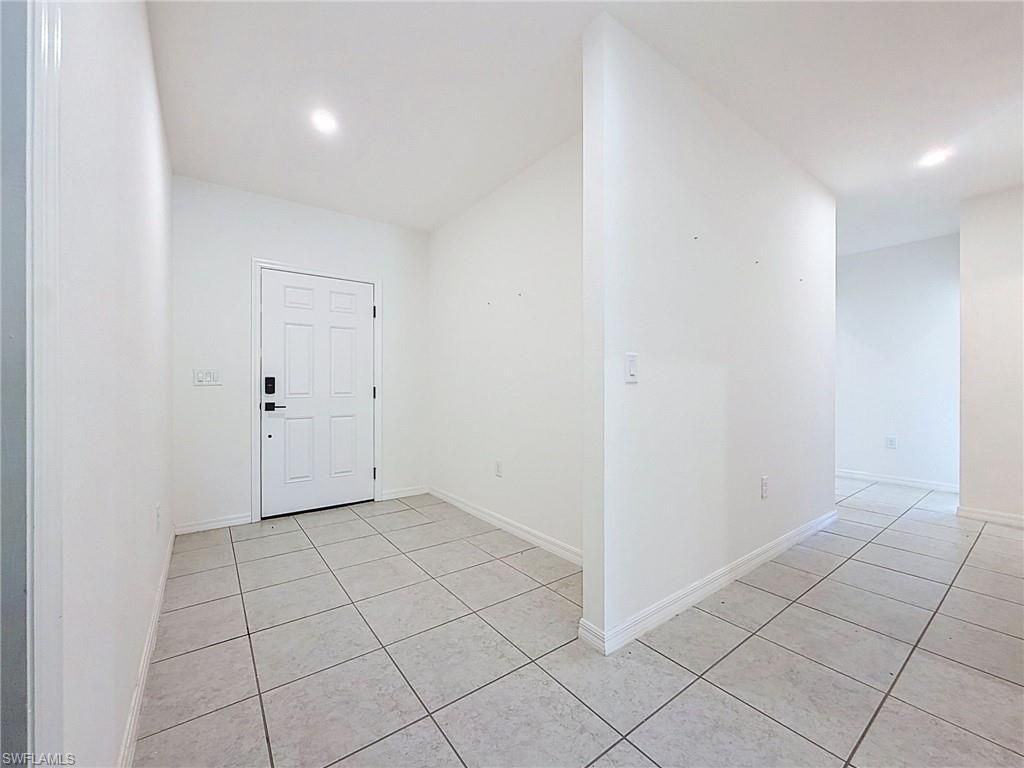 805 Whispering Pines Rd, Cape Coral, FL 33993 Photo
