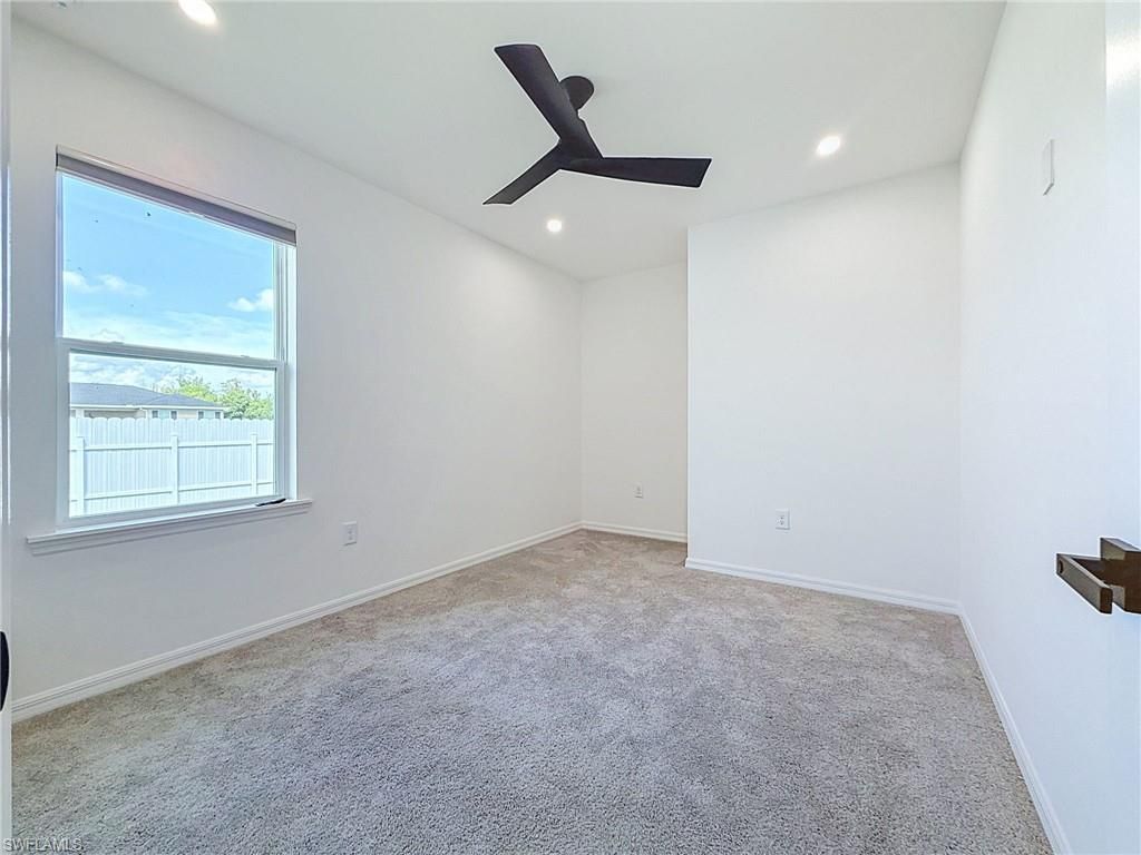 805 Whispering Pines Rd, Cape Coral, FL 33993 Photo