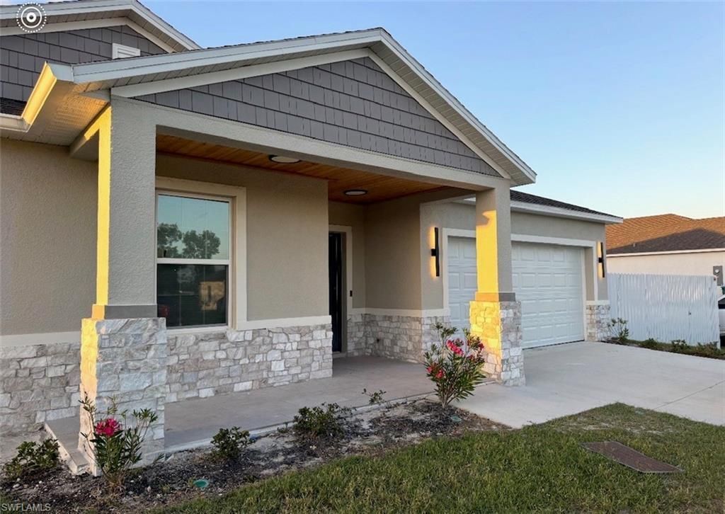 805 Whispering Pines Rd, Cape Coral, FL 33993 Photo