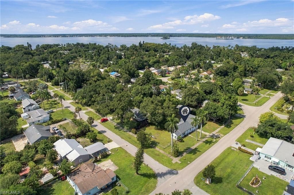 380 New York Dr , Fort Myers, FL 33905 Photo